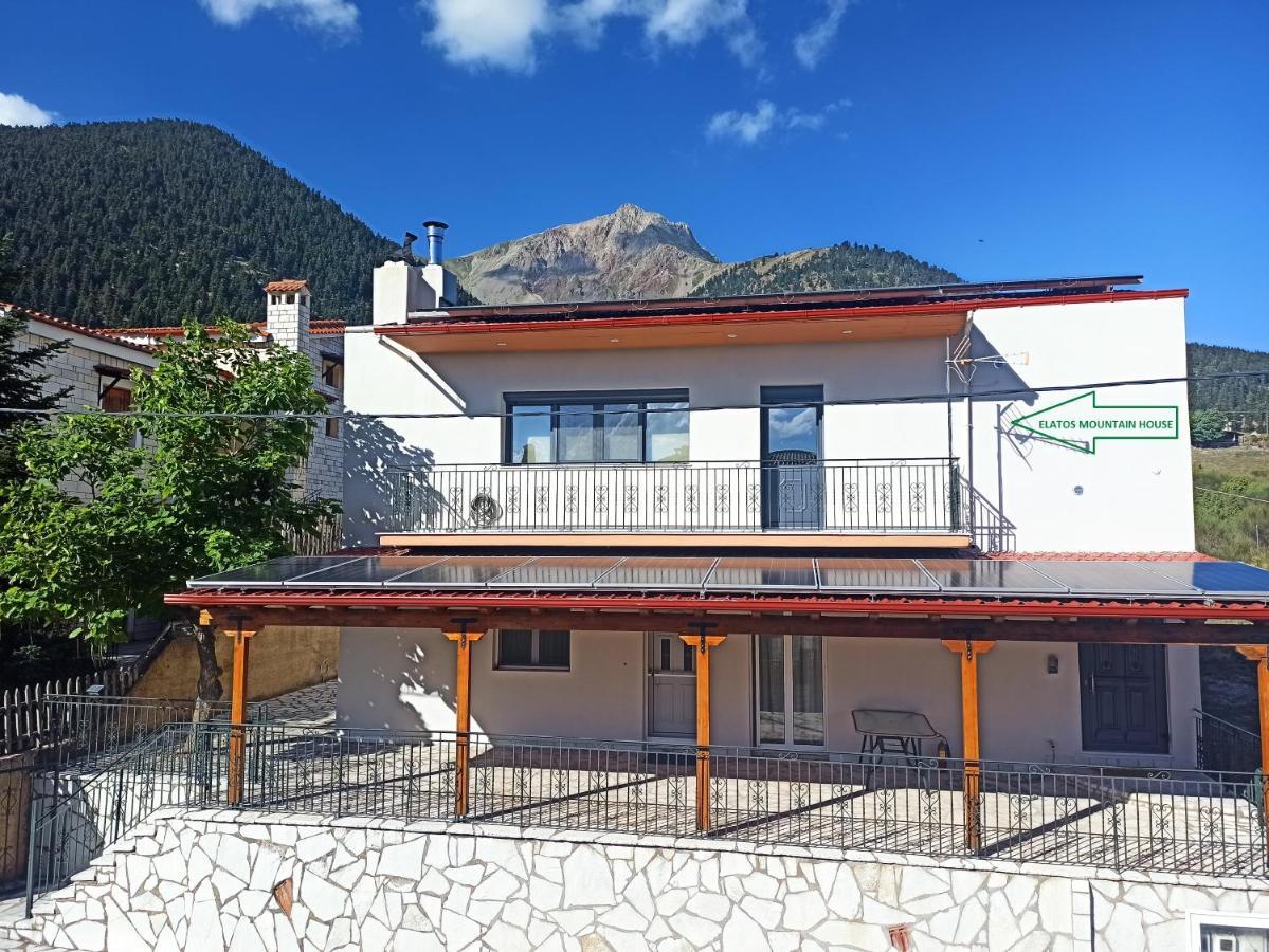 Elatos Boutique Mountainhouse Karpenísion Exterior foto
